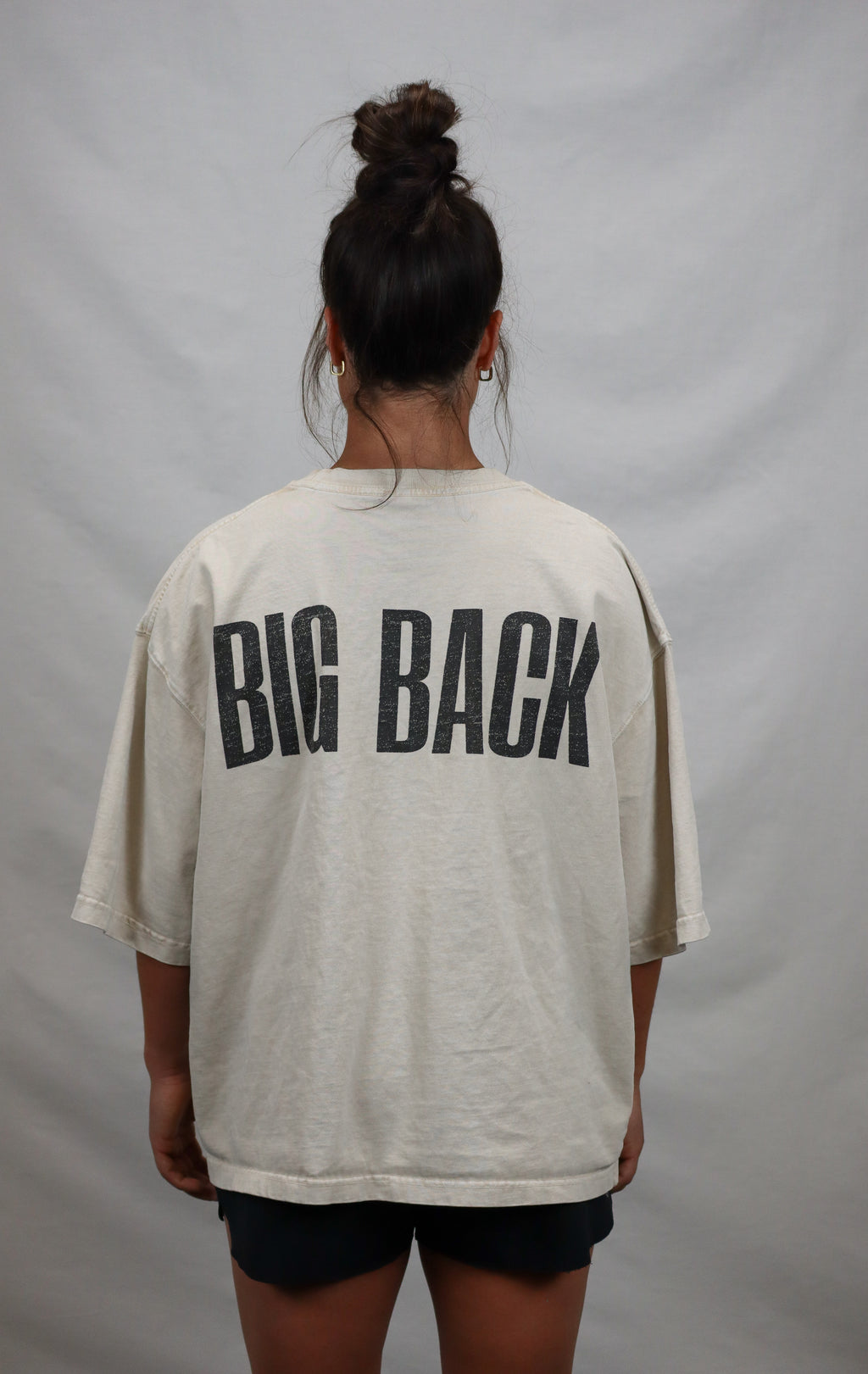 Box-Cut Classic BIG BACK Tee in Washed Stone