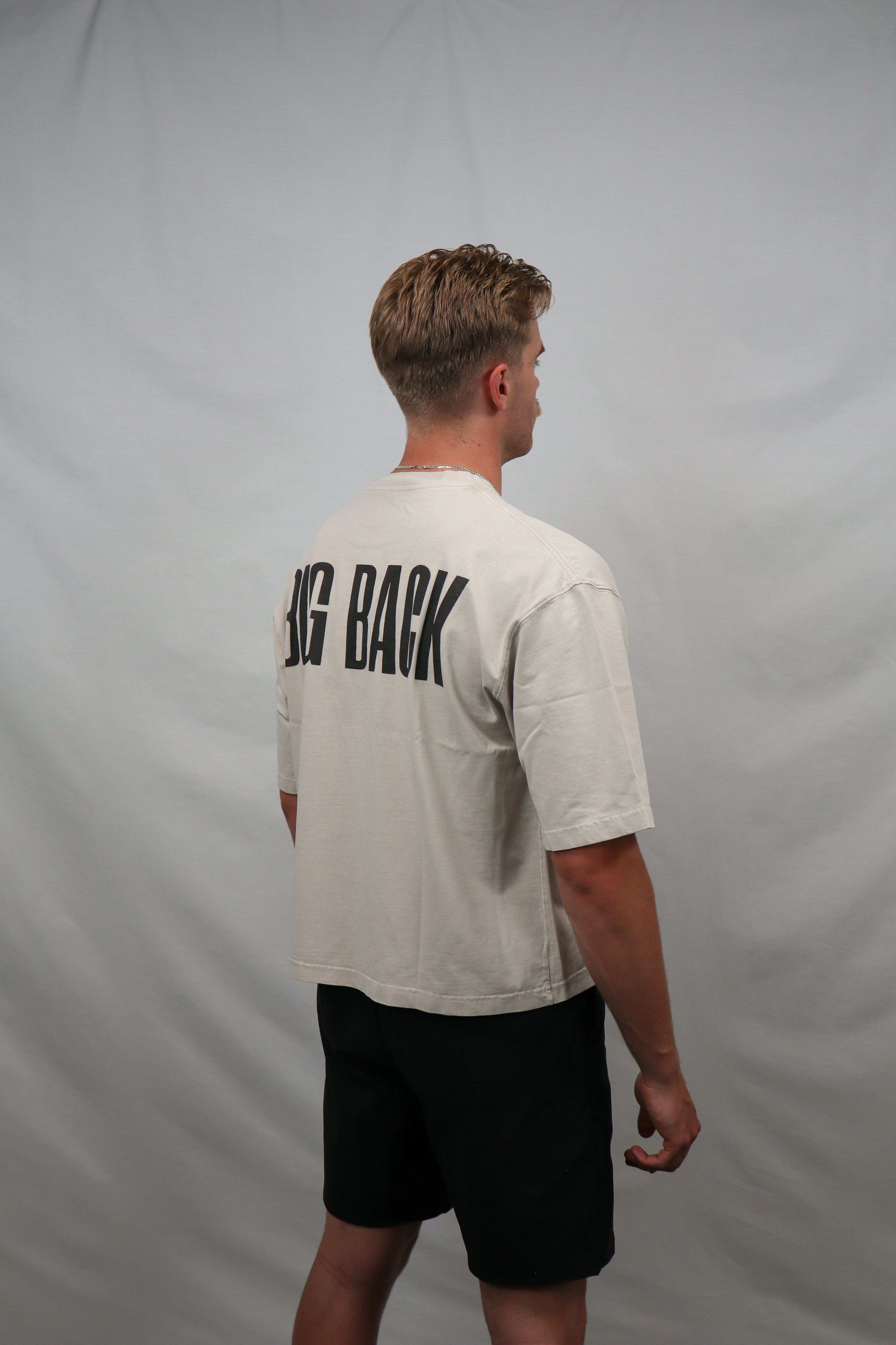 Box-Cut Classic BIG BACK Tee in Beige